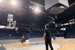 j9九游会官方登录征战WNBA！李月汝晒训练视频：把不可能变成可能 做自己！